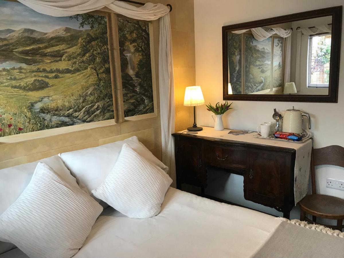 Cute Self-Contained Guest Room With Ensuite And Private Decked Porch In 格拉斯顿伯里 外观 照片